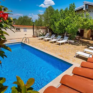 Olive House Zadar