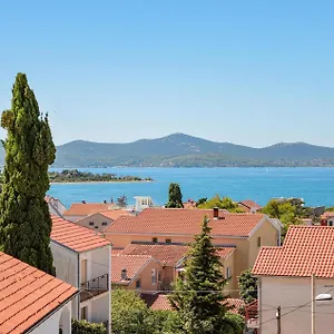 Val Zadar